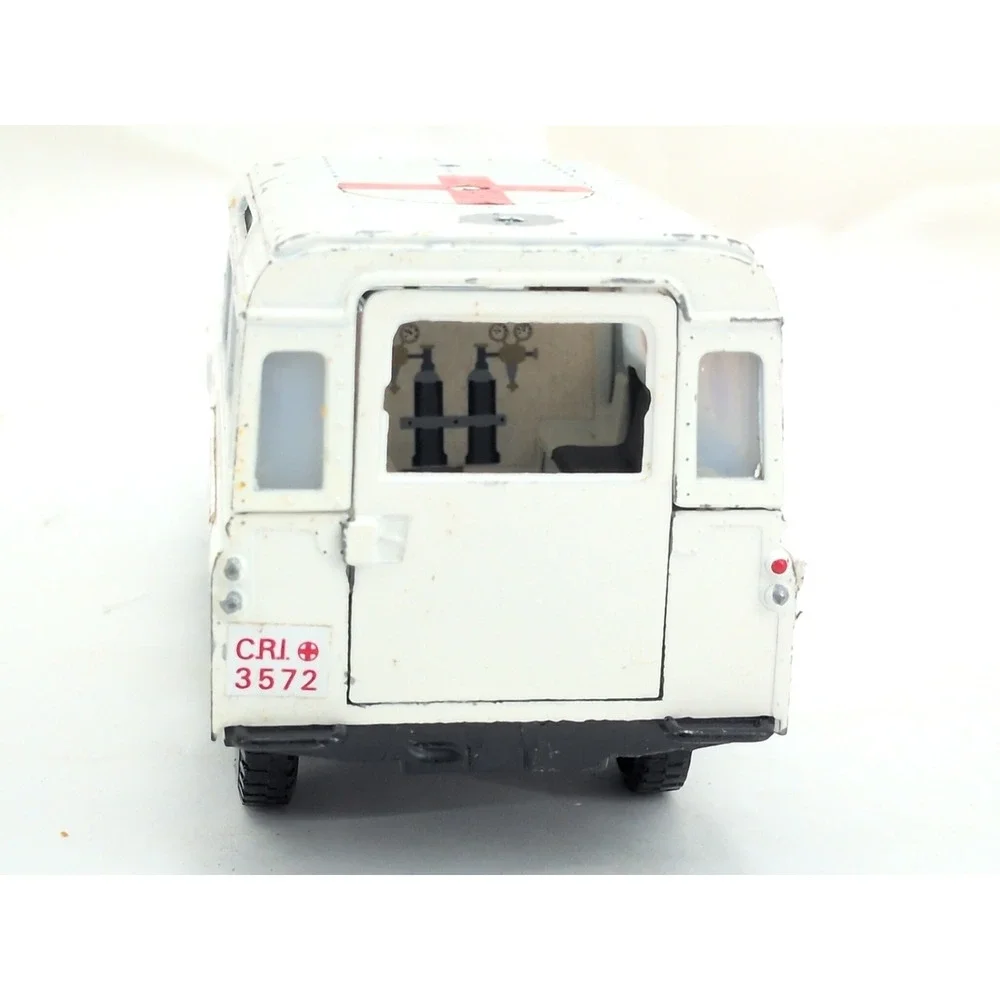 Mebetoys 1/28 Croce Rossa Ambulance Rare Medic Diecast Car Mattel Italy